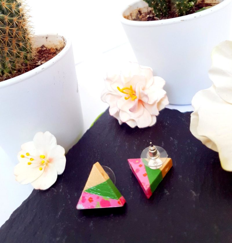 Gebetnout bijoux fantaisie lyon mode tendance bijouterie femme Annecy artisan Incahuasi puce bois triangle rose vert