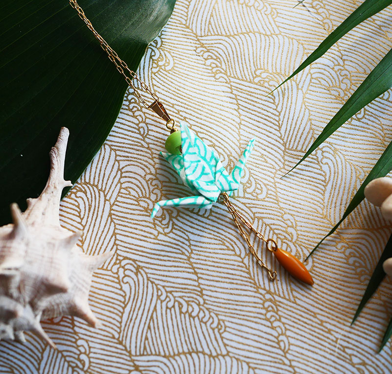 Gebetnout bijoux fantaisie lyon mode tendance bijouterie femme Annecy artisan Opunohu origami grue collier turquoise jaune vert dore