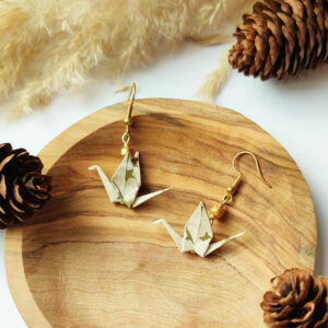 Gebetnout bijoux fantaisie lyon mode tendance bijouterie femme Annecy artisan origami grue etoile blanc dore or