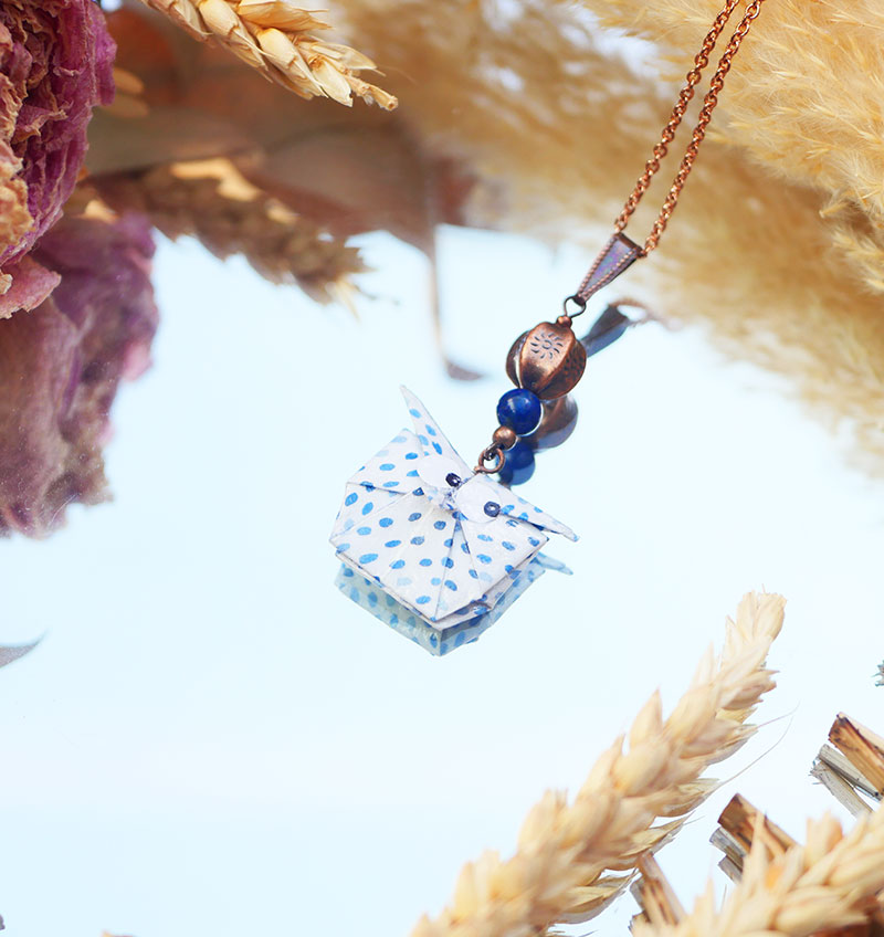Gebetnout bijoux fantaisie lyon mode tendance bijouterie femme Annecy artisan origami sautoir collier hibou chouette blanc pois bleu