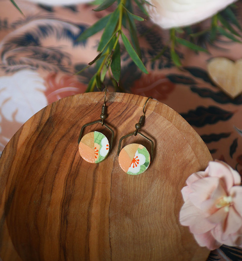 Gebetnout bijoux fantaisie lyon mode tendance bijouterie femme annecy artisan bois japonais géométrie rond hexagone vert saumon bronze