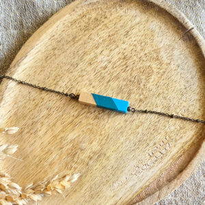 Bracelet barre en bois peint à la main et laiton